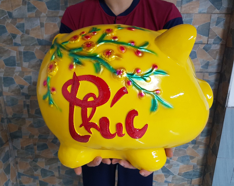 Lợn to khổng lồ chữ phúc